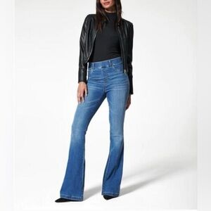 Spanx High Rise Pull On Flare Leg Jeans Women Size S Medium Wash Retro Festival